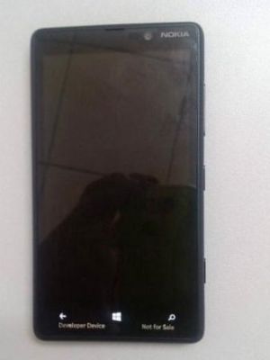 Фотографии Lumia 825
