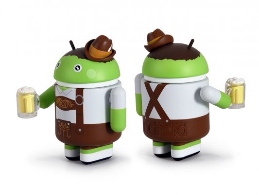 Dead Zebra выпустила фигурки Android в стилистике Октоберфеста