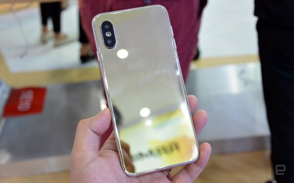 Китайцы уже продают клон iPhone X