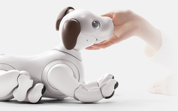 Sony представила нового робота-собаку Aibo