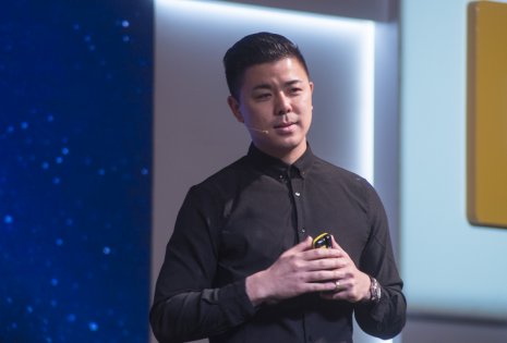 Презентация Xiaomi Mi Mix 2 и Mi Ecosystem в России