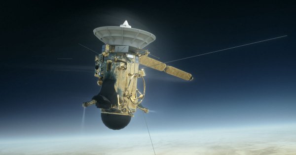 Прощание с Сатурном: эпическое изображение планеты из снимков Кассини