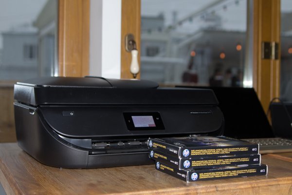 HP представила карманный принтер Sprocket и новые МФУ