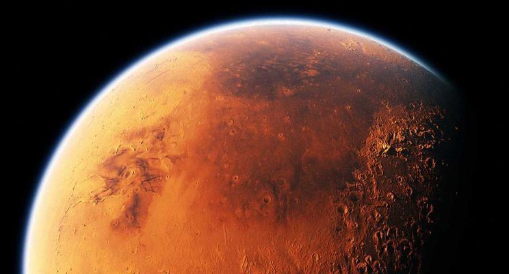 У поверхности Марса обнаружили залежи льда