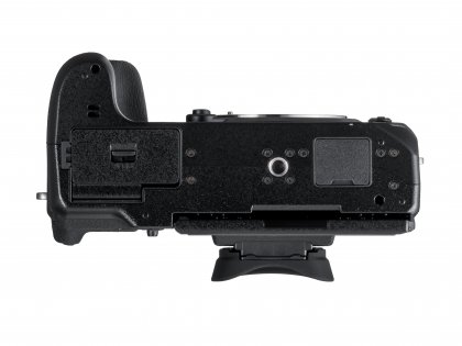 Камера Fujifilm X-H1 с новыми объективами выходит на российский рынок