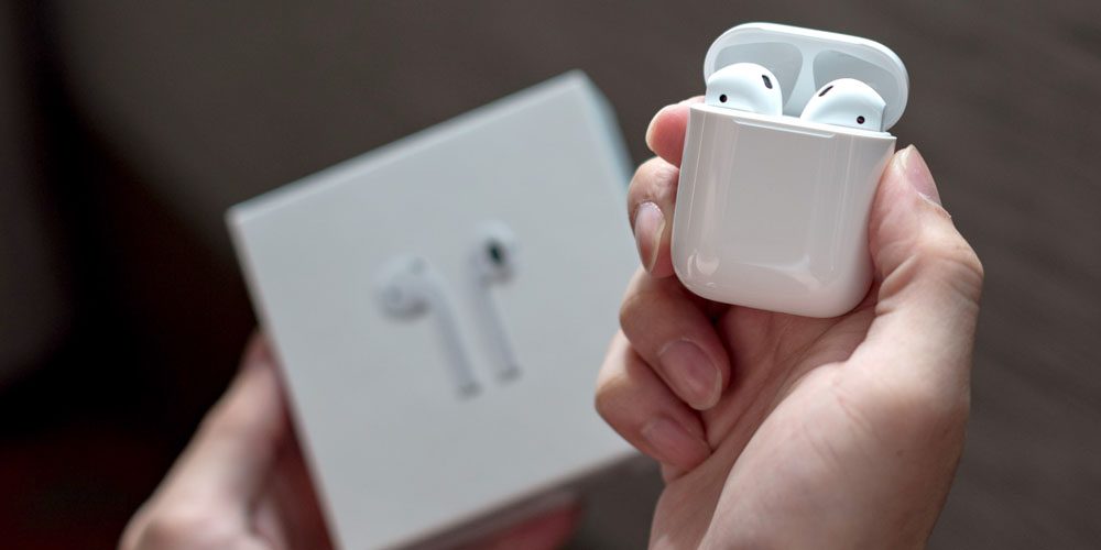 Офицера полиции поймали за кражу AirPods