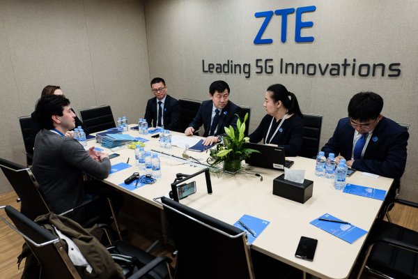 Axon M скоро выйдет в России — интервью с топ-менеджером ZTE