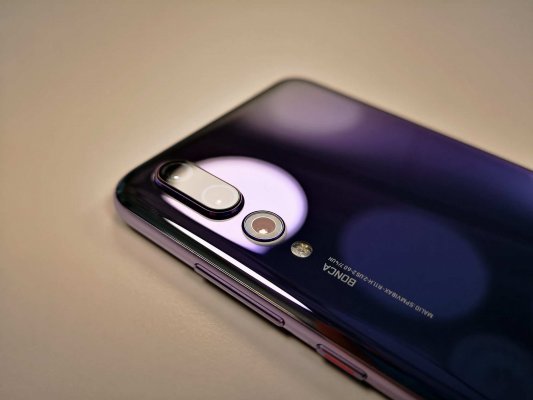 Инновационные камеры Huawei P20 и P20 Pro