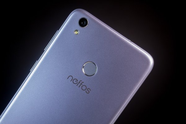 Обзор Neffos C7