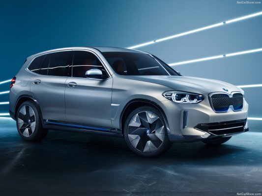 Представлен электрокроссовер BMW iX3 с запасом хода 400 км