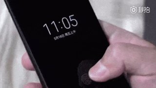 Слитое видео показало наэкранный сканер пальцев в Xiaomi Mi 8