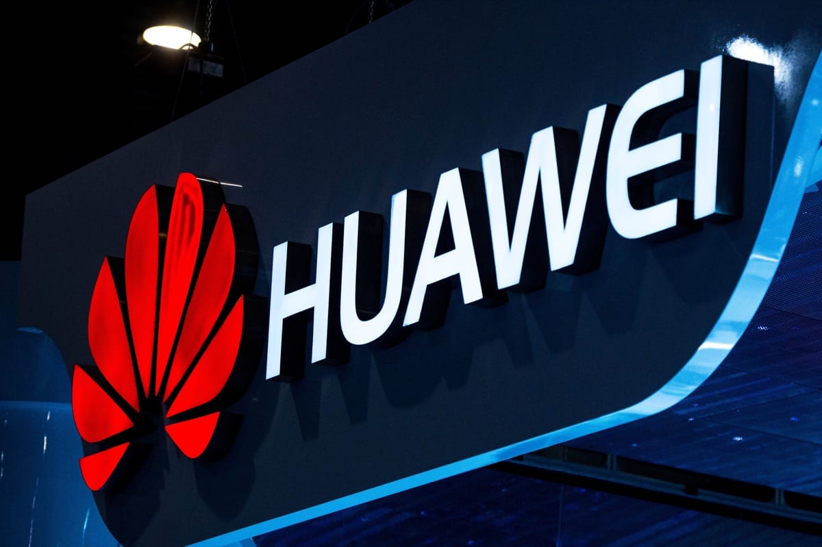 Huawei перестала рассылать коды для разблокировки загрузчика смартфонов