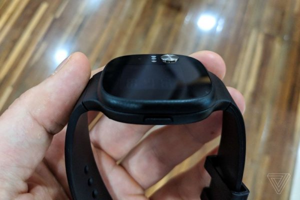 Asus VivoWatch BP — часы, измеряющие давление, пульс, стресс и не только