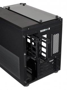 Corsair показала новые корпуса и ОЗУ с RGB на Computex 2018