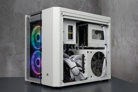 Corsair показала новые корпуса и ОЗУ с RGB на Computex 2018