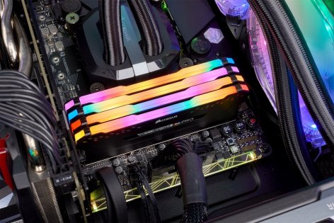 Corsair показала новые корпуса и ОЗУ с RGB на Computex 2018