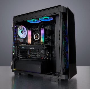 Corsair показала новые корпуса и ОЗУ с RGB на Computex 2018