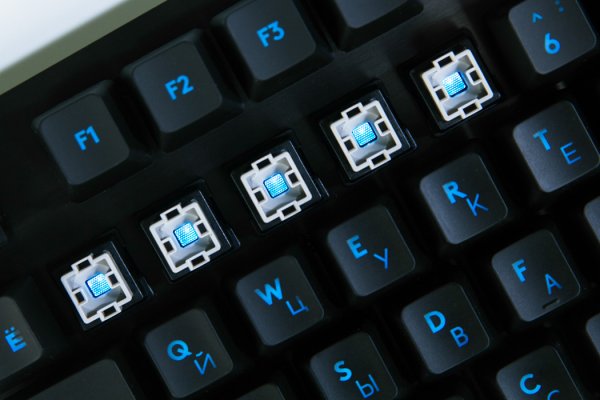 Обзор игровой клавиатуры Logitech G513 Carbon — Подсветка. 1