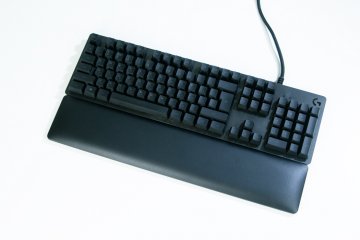 Обзор игровой клавиатуры Logitech G513 Carbon — Внешний вид и эргономика. 12
