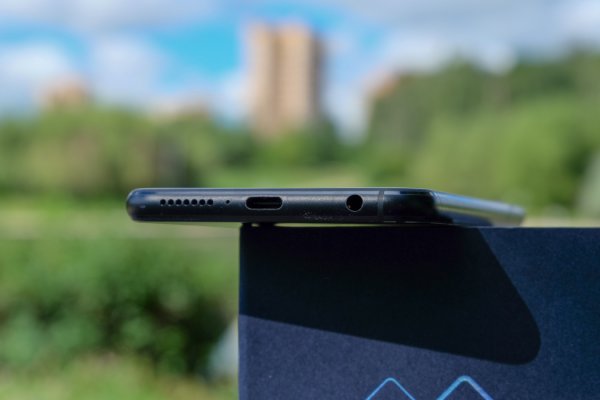 Обзор ASUS ZenFone 5 — недорогой флагман — Внешний вид и комплектация. 10