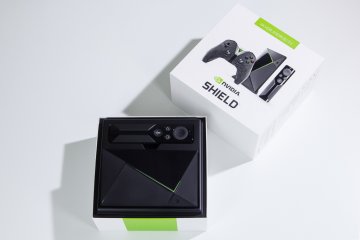 Nvidia Shield TV: облачный гейминг — новый уровень — Упаковка и комплект поставки. 2