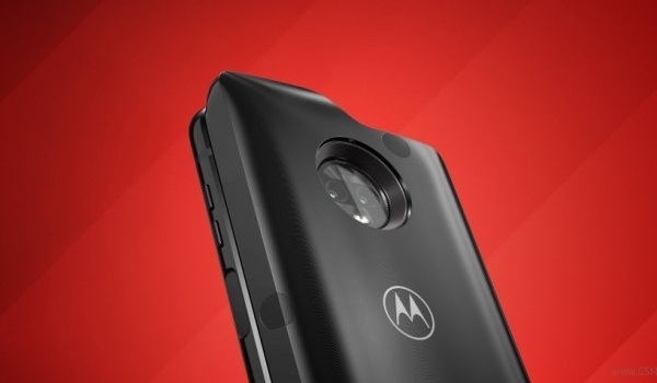 Moto Z3: представлен первый в мире смартфон с 5G