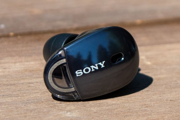 Обзор наушников Sony WF-1000X — без проводов и шума — Внешний вид. 1