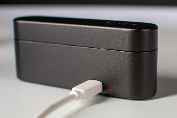 Обзор наушников Sony WF-1000X — без проводов и шума — Внешний вид. 7
