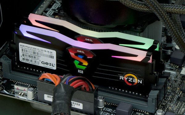 Свет вашей памяти: обзор DDR4-2666 Geil Super Luce RGB Sync — Особенности конструкции. 5