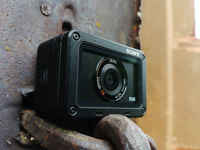 Обзор камеры Sony RX0