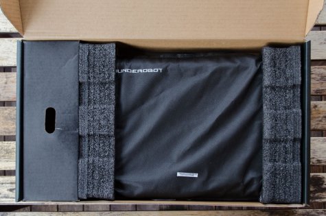 Обзор Thunderobot 911S — ноутбук со спецэффектами — Комплектация. 3