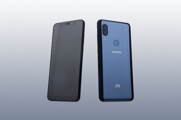 Начались российские продажи флагмана ZTE Axon 9 Pro