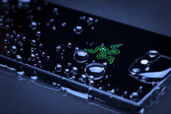 Состоялся дебют игрового смартфона Razer Phone 2