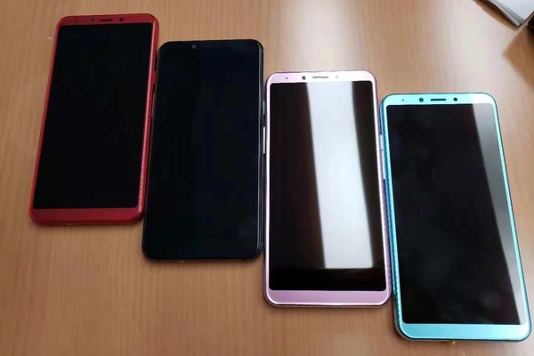 Samsung Galaxy A6s в градиентных расцветках попал на фото