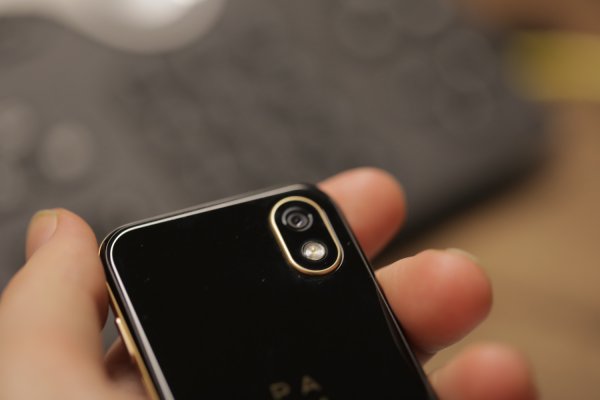 Palm вернулся с крошечным смартфоном на полноценном Android