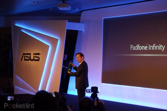 MWC 2013: ASUS представила новый, 5-дюймовый PadFone Infinity
