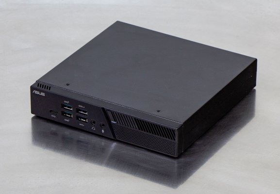 Повесь на монитор: ASUS Mini PC PB60