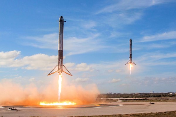SpaceX прекращает модернизацию Falcon 9 ради создания новой ракеты BFR