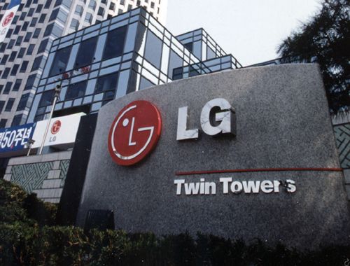 Умные часы также от LG