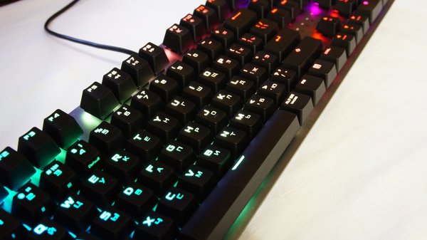 Тест игровой клавиатуры ASUS TUF Gaming K7: механика с огоньком