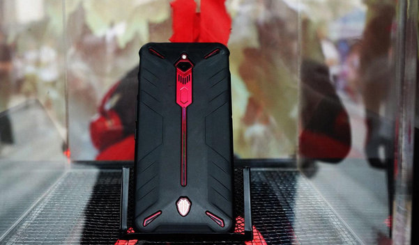 Nubia Red Magic 3 впервые показался вживую