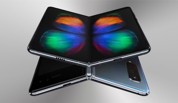 Samsung затягивает выход Galaxy Fold на неопределённый срок