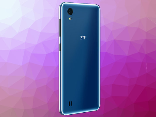 ZTE представила доступные смартфоны Blade A5 и Blade L130