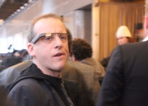 Google Glass будут производить в США