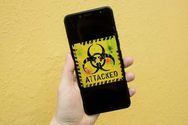 Исследователи показали новый способ взлома смартфонов с NFC