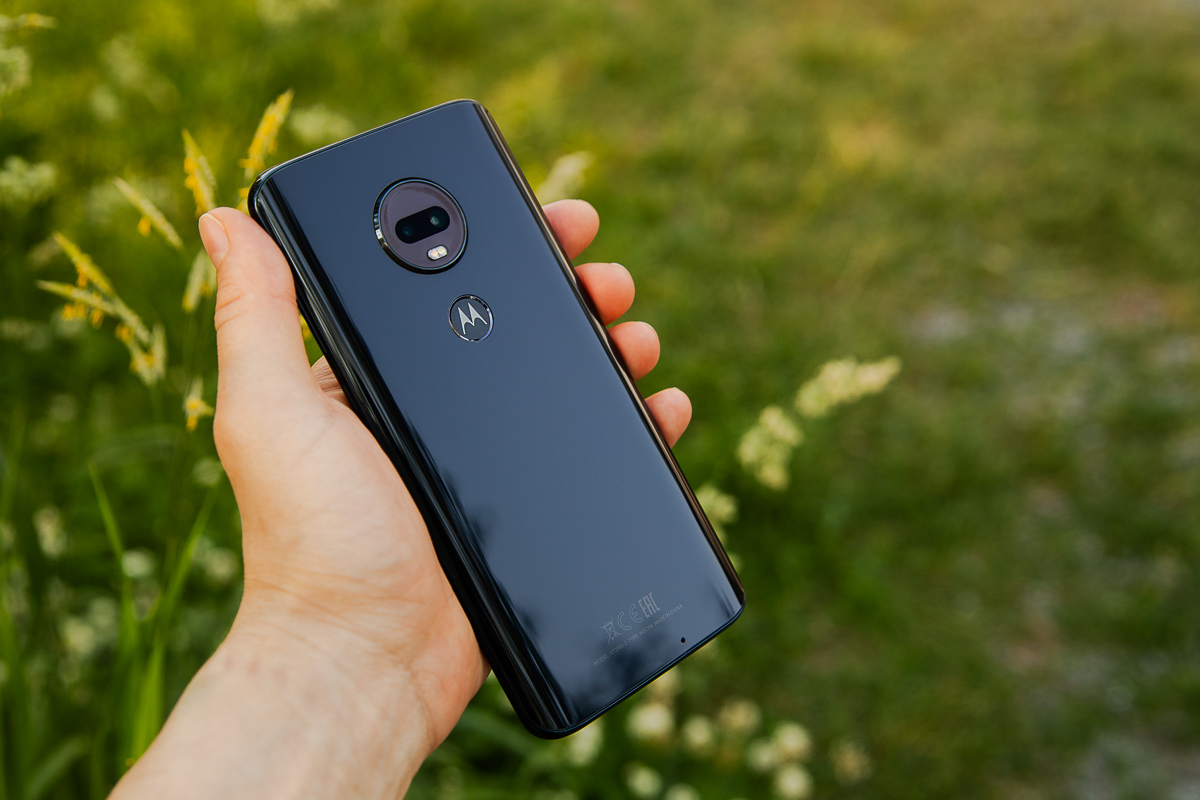 Обзор Moto G7 Plus: снимаем недорого