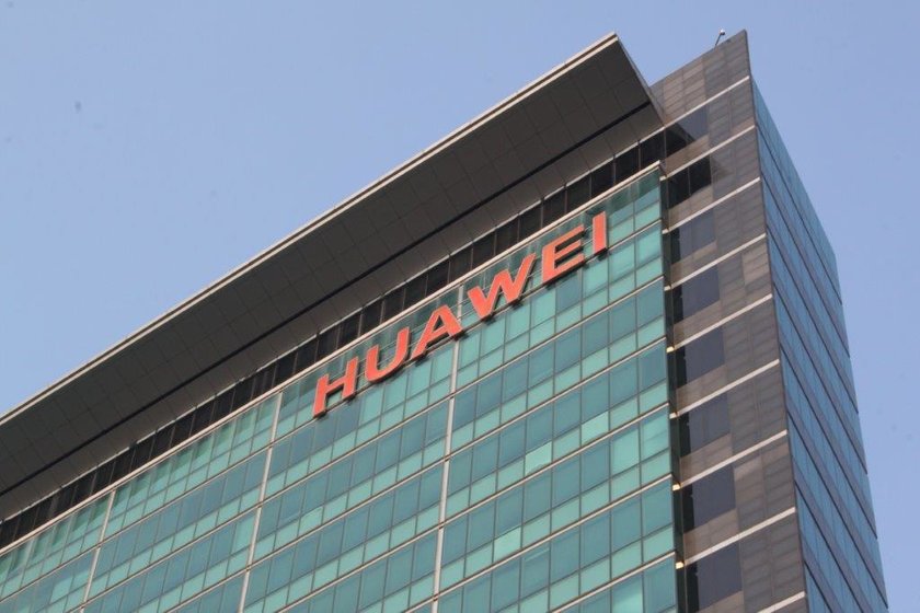Reuters: США хотят продлить отсрочку санкций против Huawei