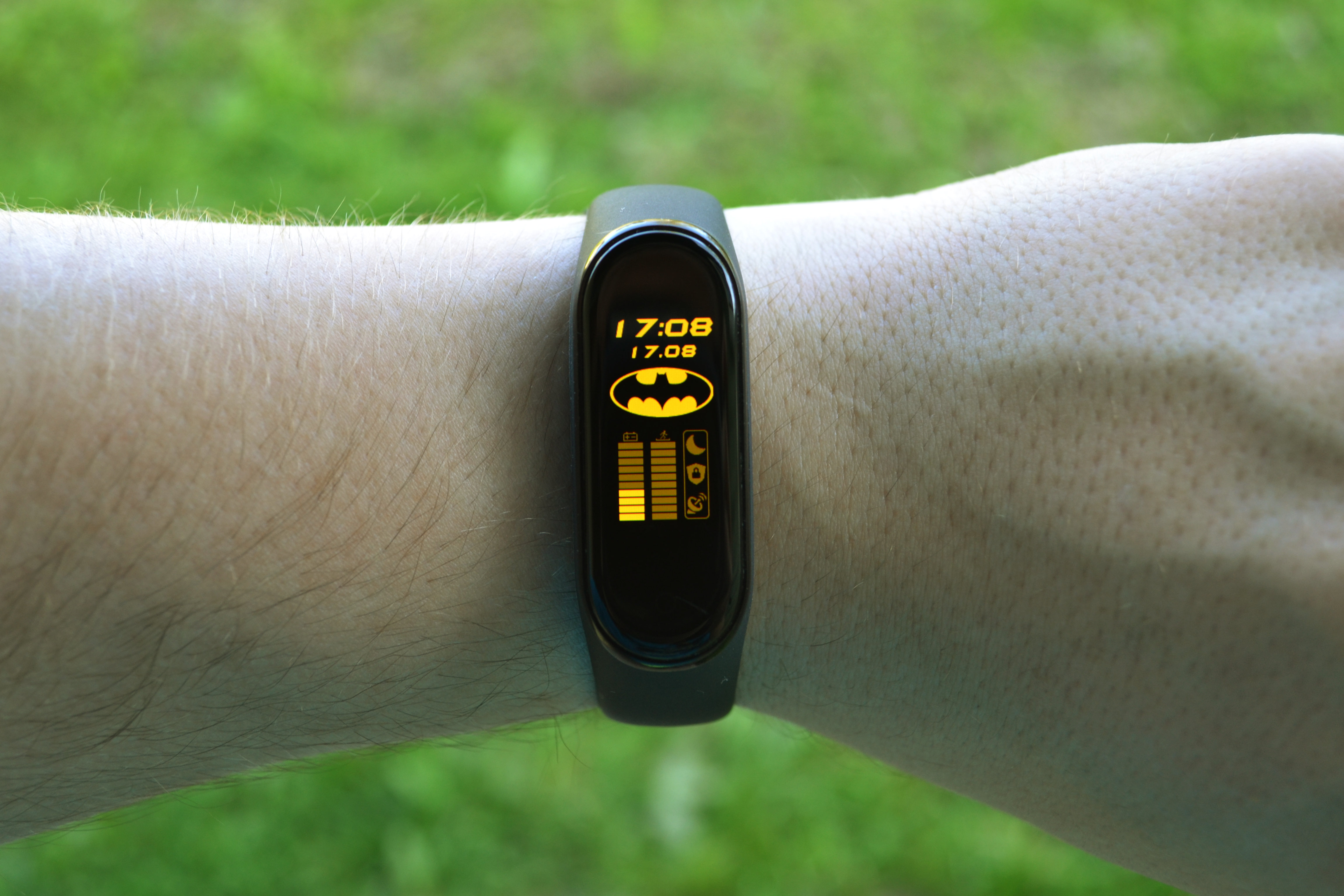 Xiaomi smart band 7 циферблаты. Ми бэнд циферблаты. Циферблат ми банд 6 nike. Ми бэнд циферблаты. Xiaomi mi band 5 циферблаты.