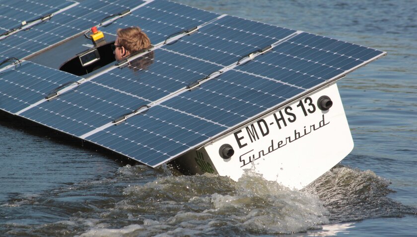 Российские инженеры победили в гонках судов на солнечных батареях