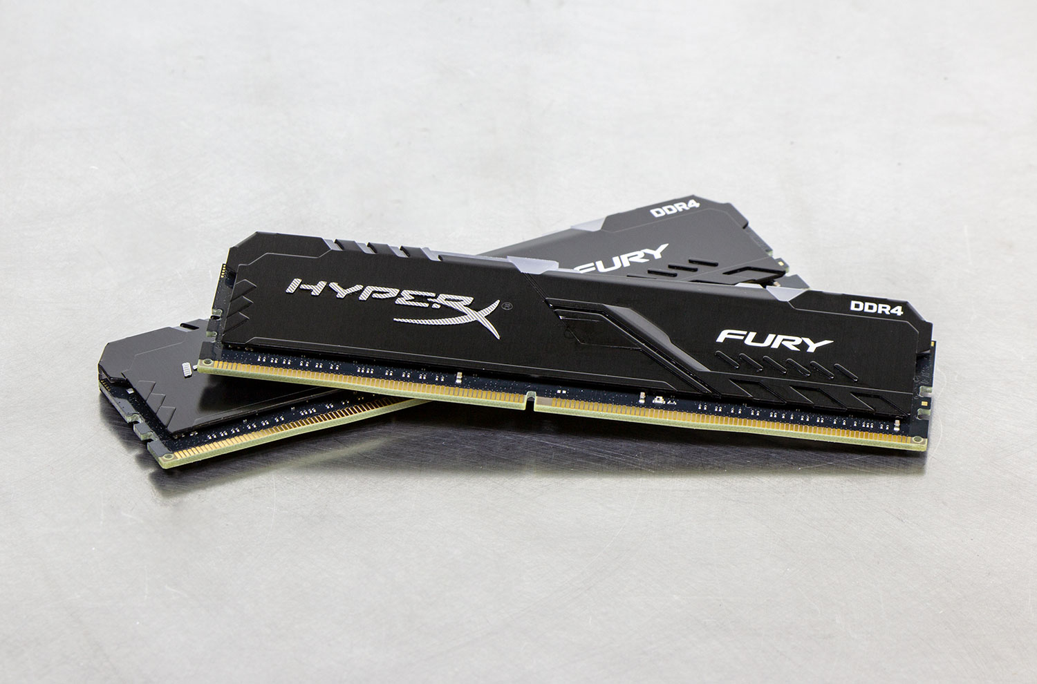 Обзор Kingston HyperX FURY Black RGB: 32 гигабайта с подсветкой